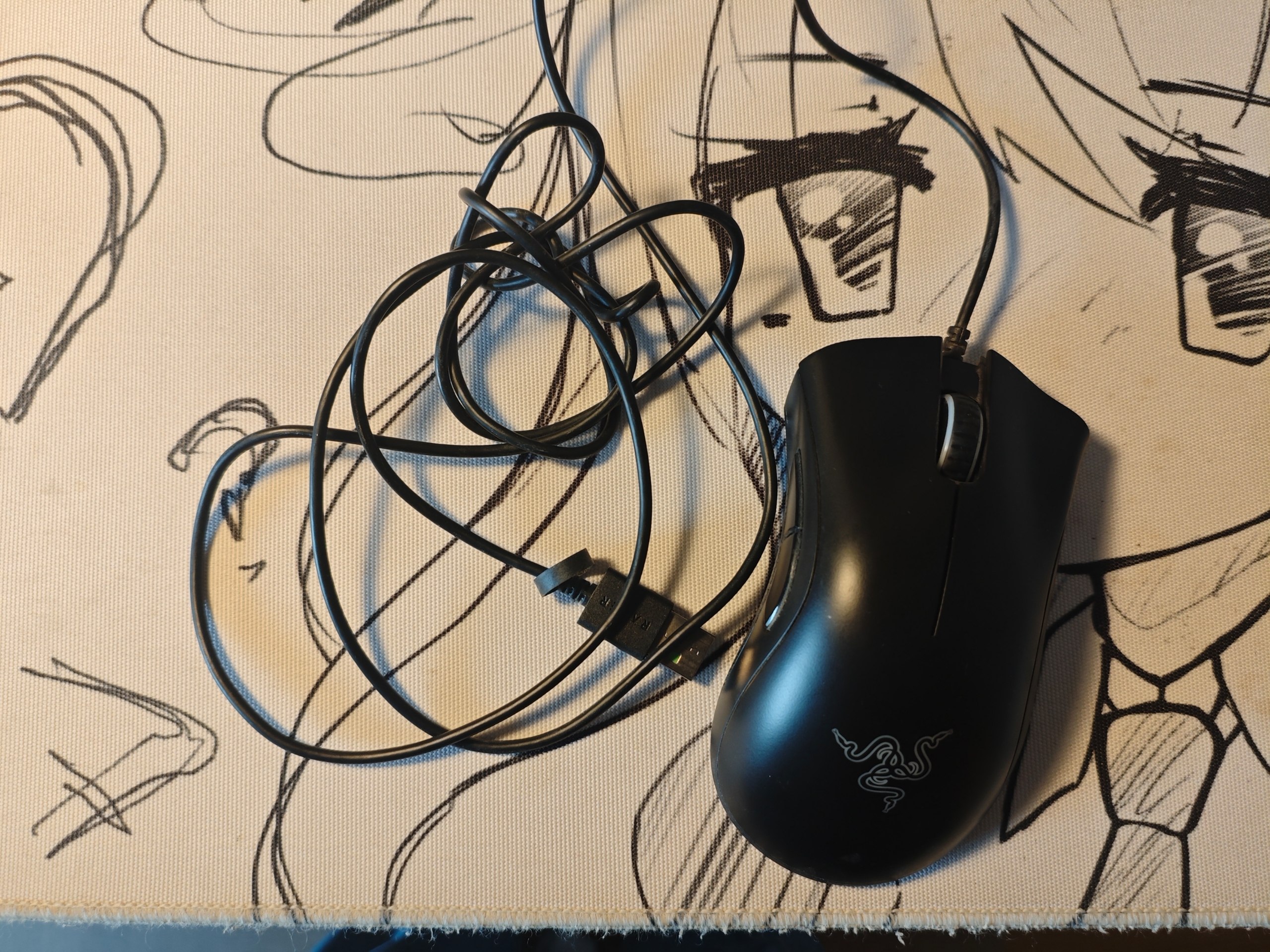 Мышь Razer Deathadder Essential 5