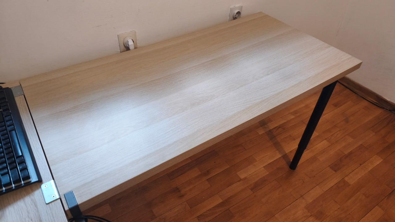 Стол Икеа 1