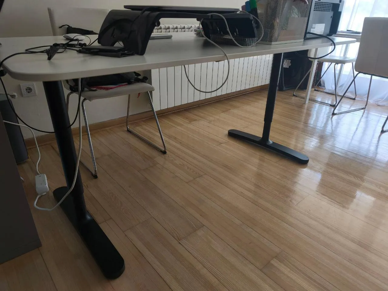 Стол IKEA BEKANT 160×80 регулировка высоты 1
