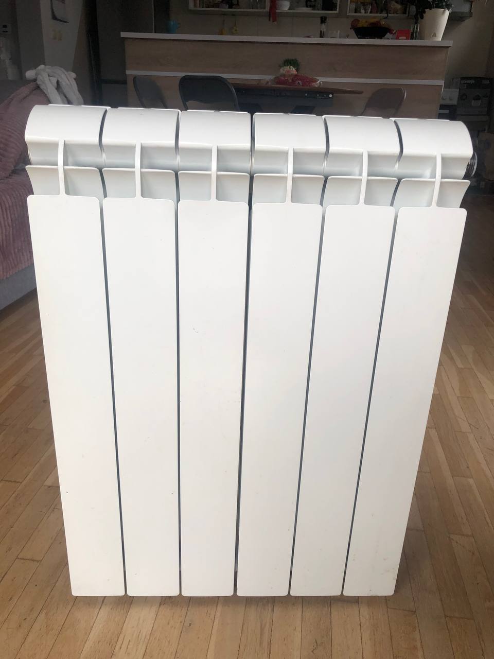 Батарея биметалл шесть секций 1