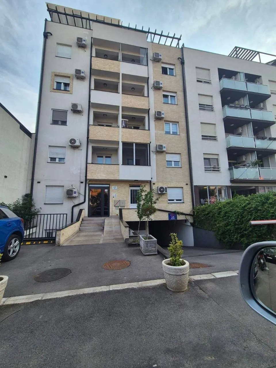 Аренда квартиры Zvezdara Vojvode Blazete 3к 55м² 700 EUR 2