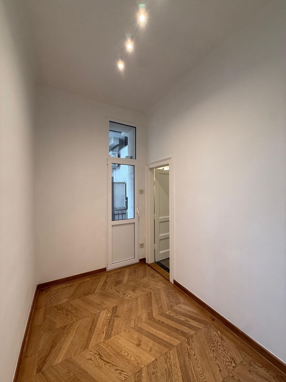 Отремонтированная квартира 95кв 7