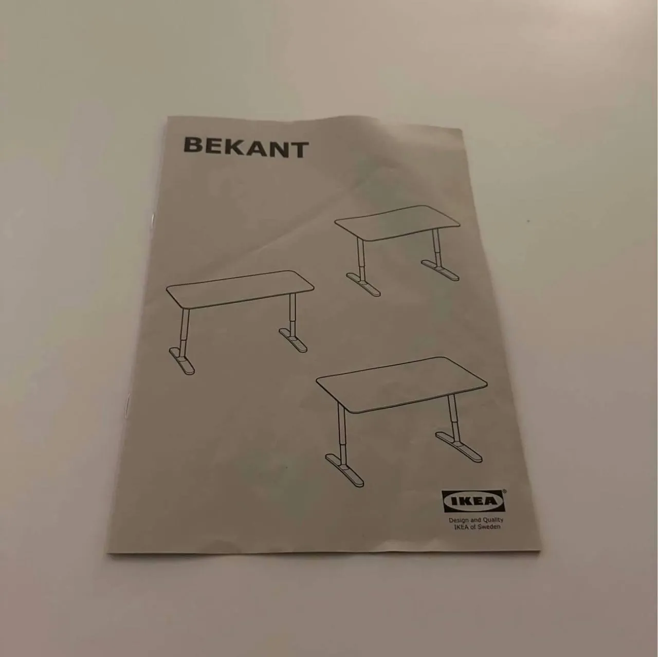 **Срочная распродажа в связи с отъездом!** Офисный стол **IKEA**. 2