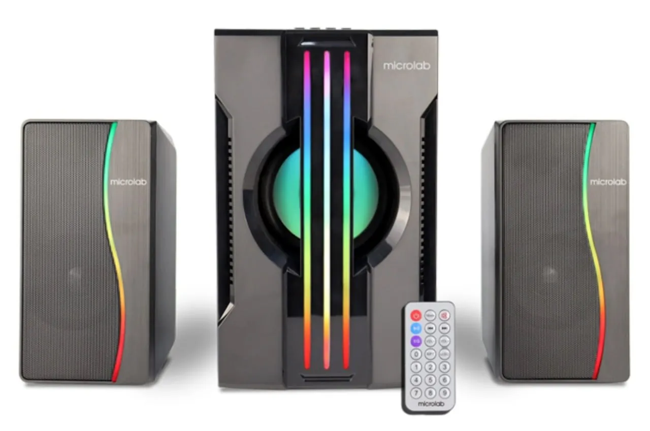 Телевизор Philips и колонка Microlab 2