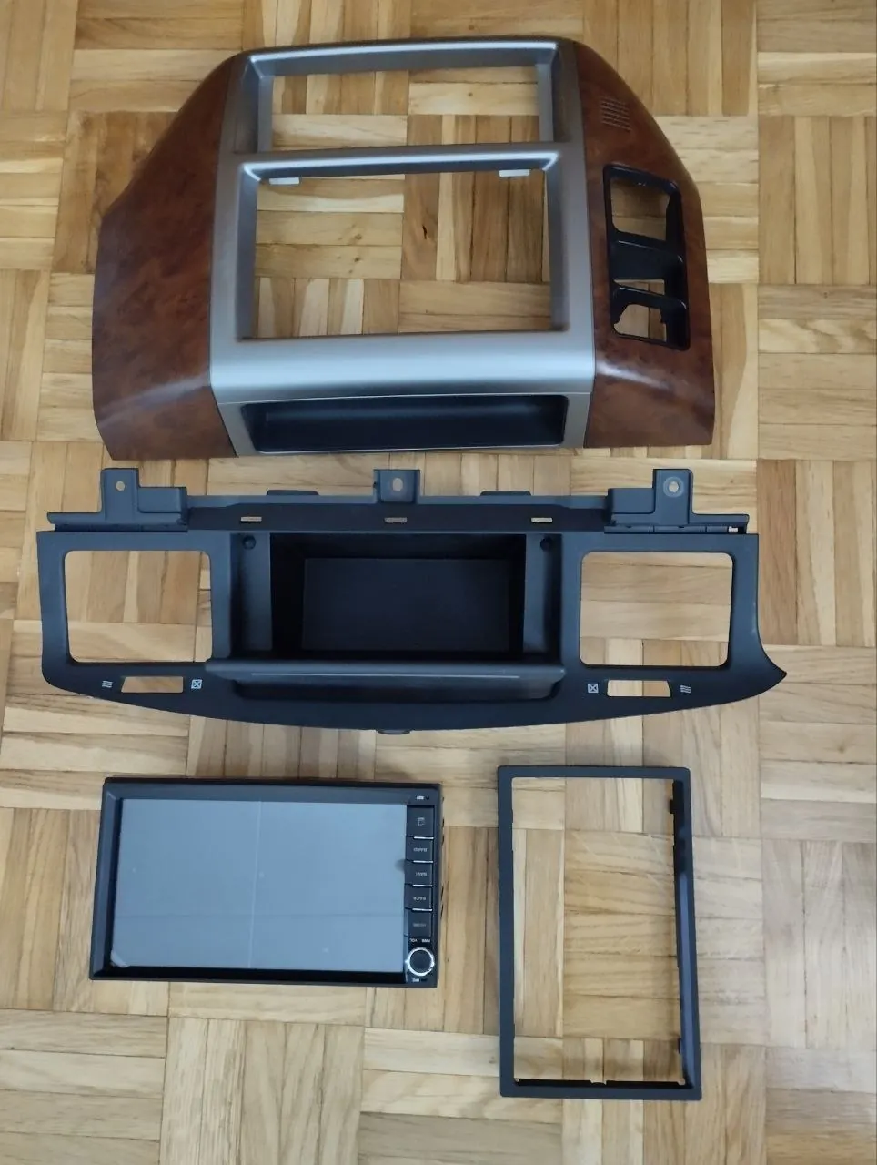 Android-магнитола 12,3" + рамка Nissan Patrol Y62 2020–2024 1