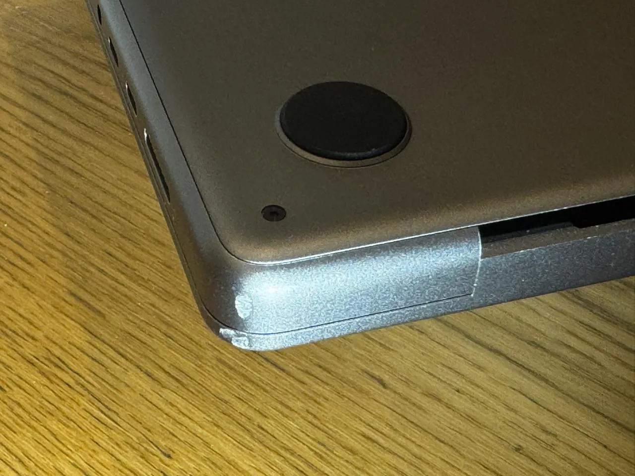 MacBook Pro 16" M2 Pro 16 ГБ/1 ТБ 5