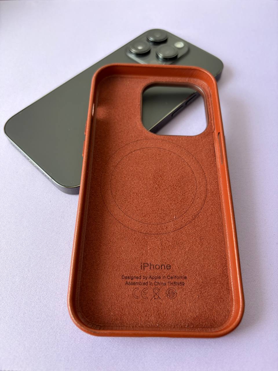 iPhone 14pro 128gb 8