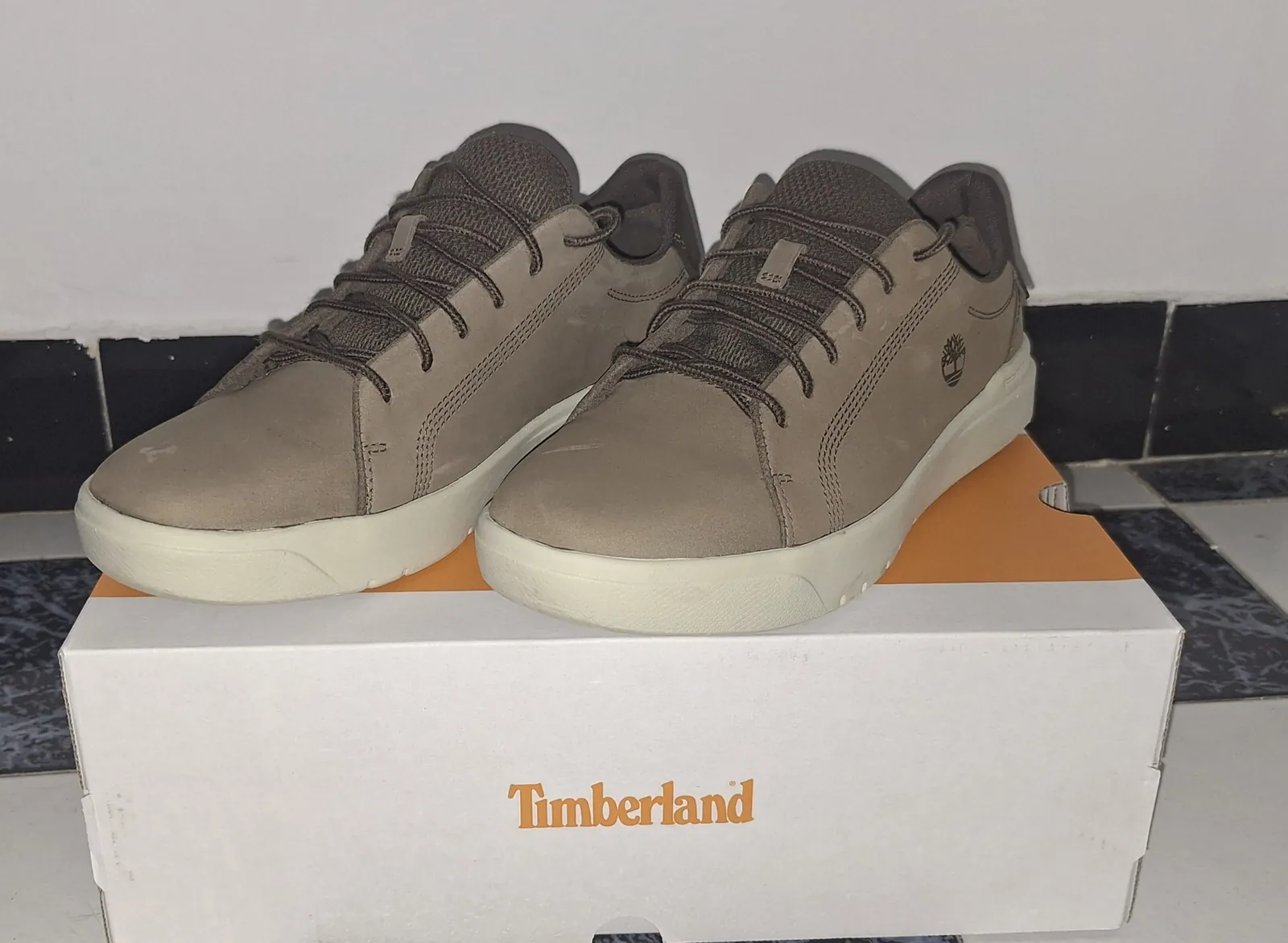 Кроссовки Sergio Tacchini / Timberland / Adidas (3 пары) 4