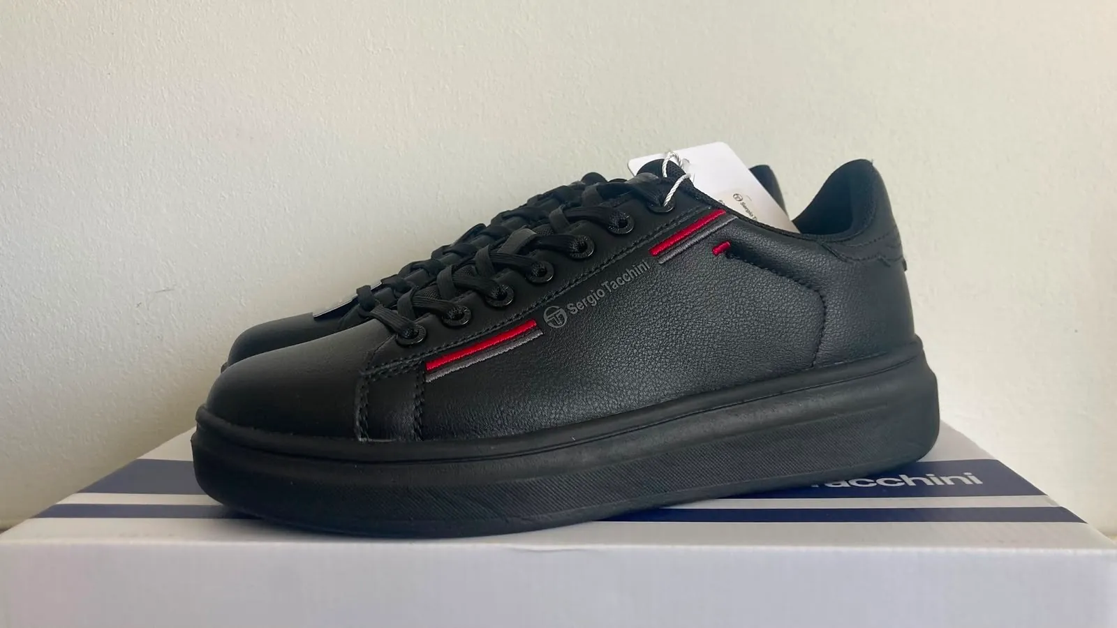 Кроссовки Sergio Tacchini / Timberland / Adidas (3 пары) 3