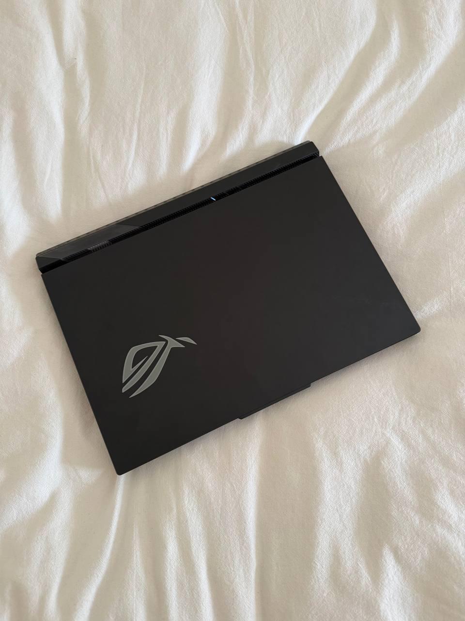 ASUS ROG Strix SCAR 16 2