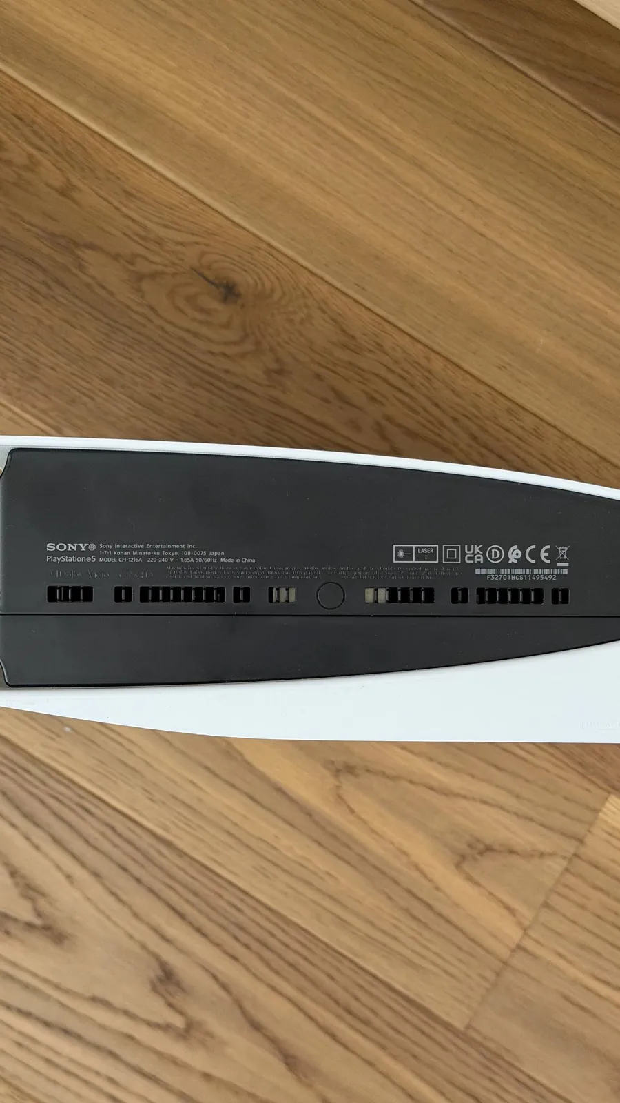 PlayStation 5 1ТБ с дисководом три джойстика 2