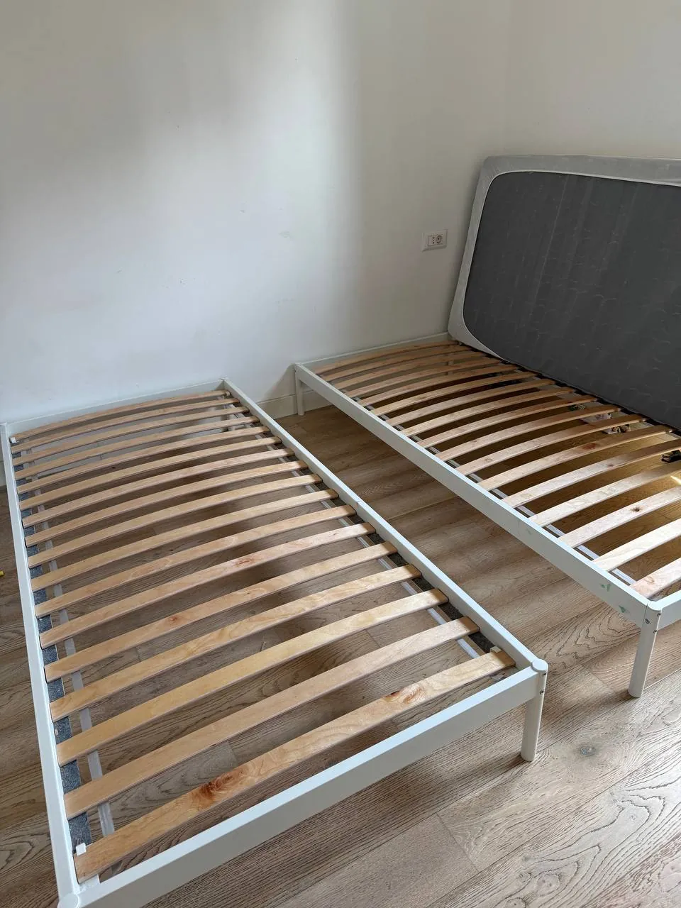 Каркасы кровати IKEA VEVELSTAD 90х201 два штуки 1