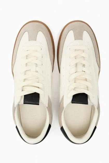 Кроссовки Zara 39 и носки с животными 1