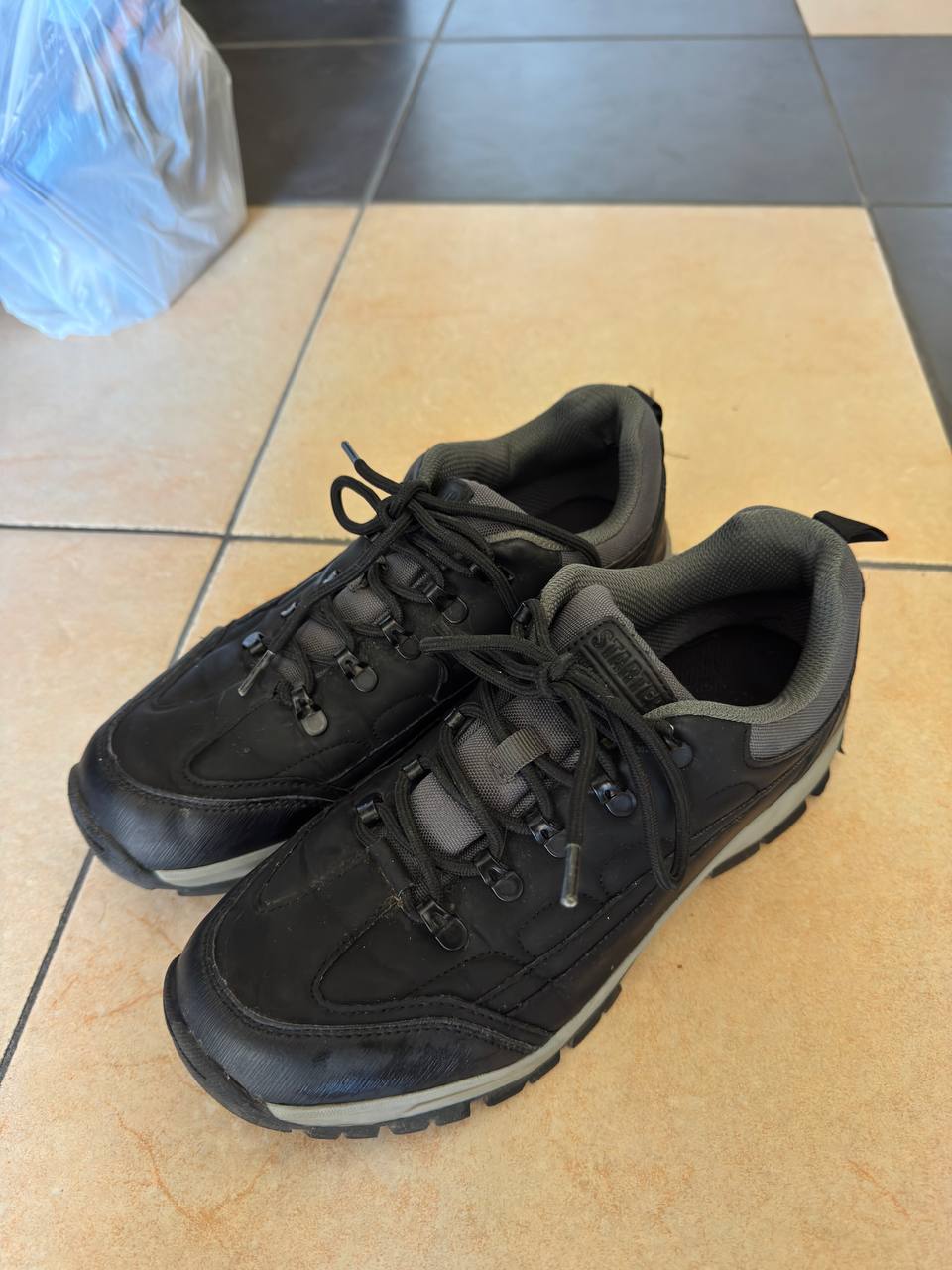 Кроссовки LC Waikiki 1