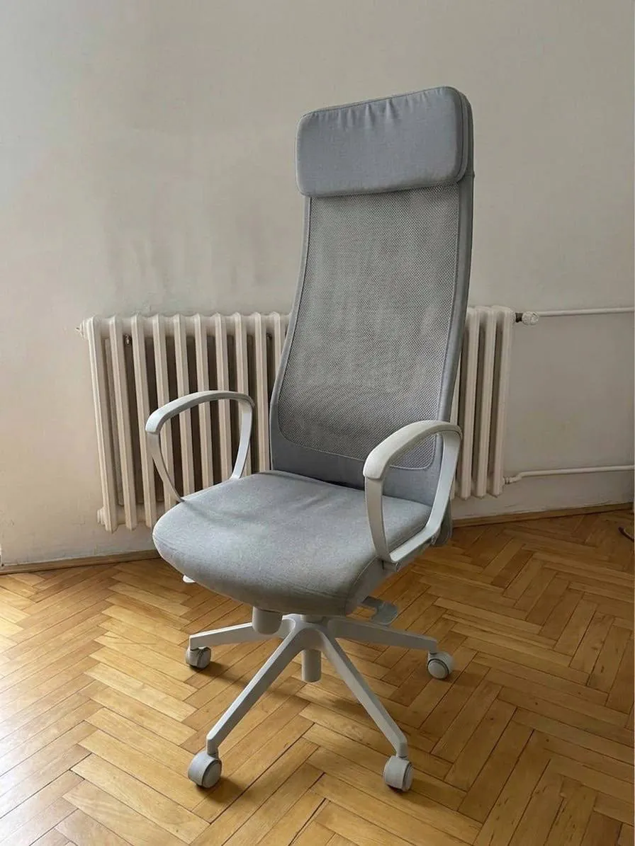Мебель IKEA кресло полки столик 1