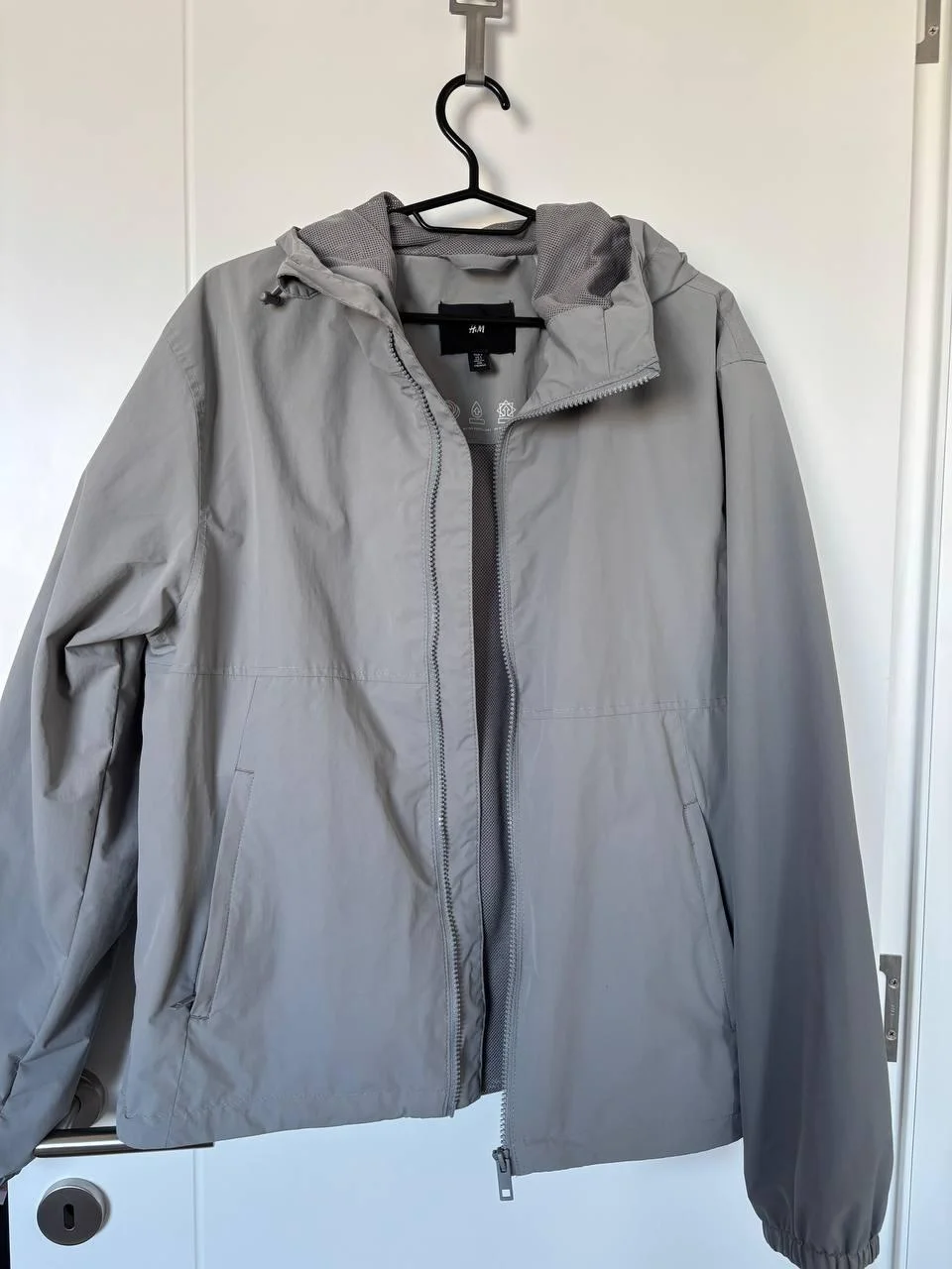 Ветровка H&M 1