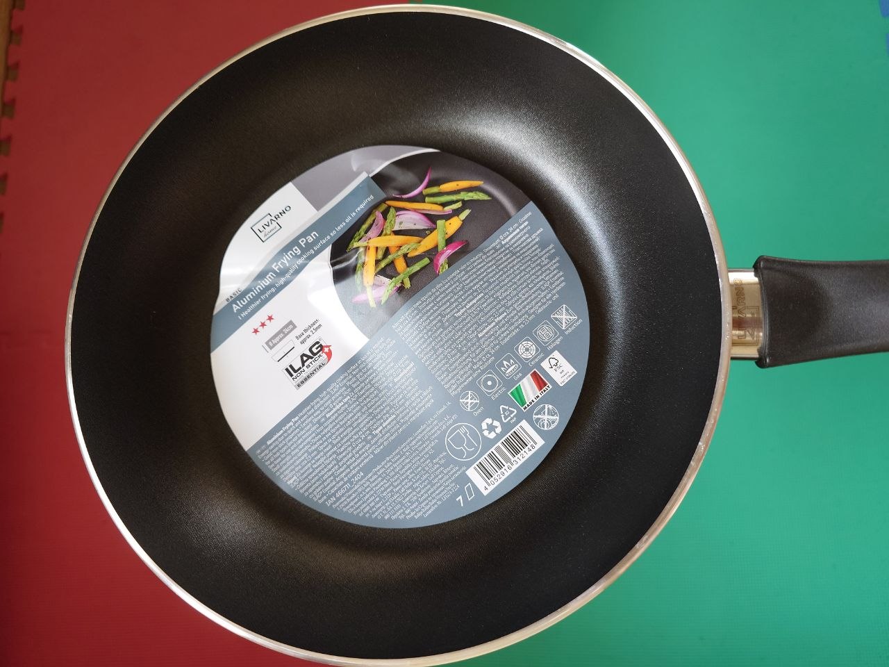 Алюминиевая сковорода 1