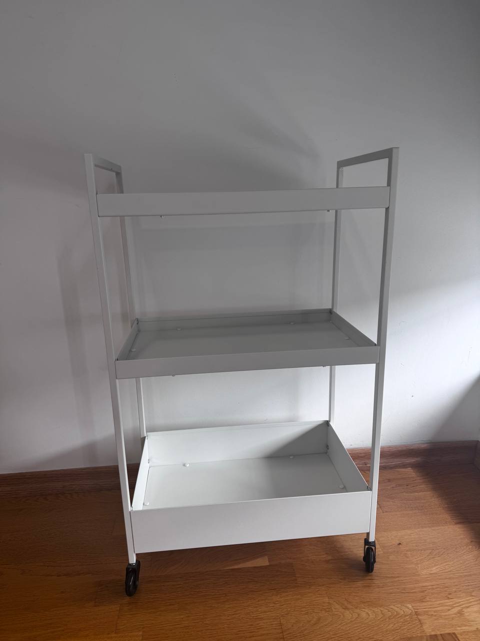 Железный стеллаж икеа 1