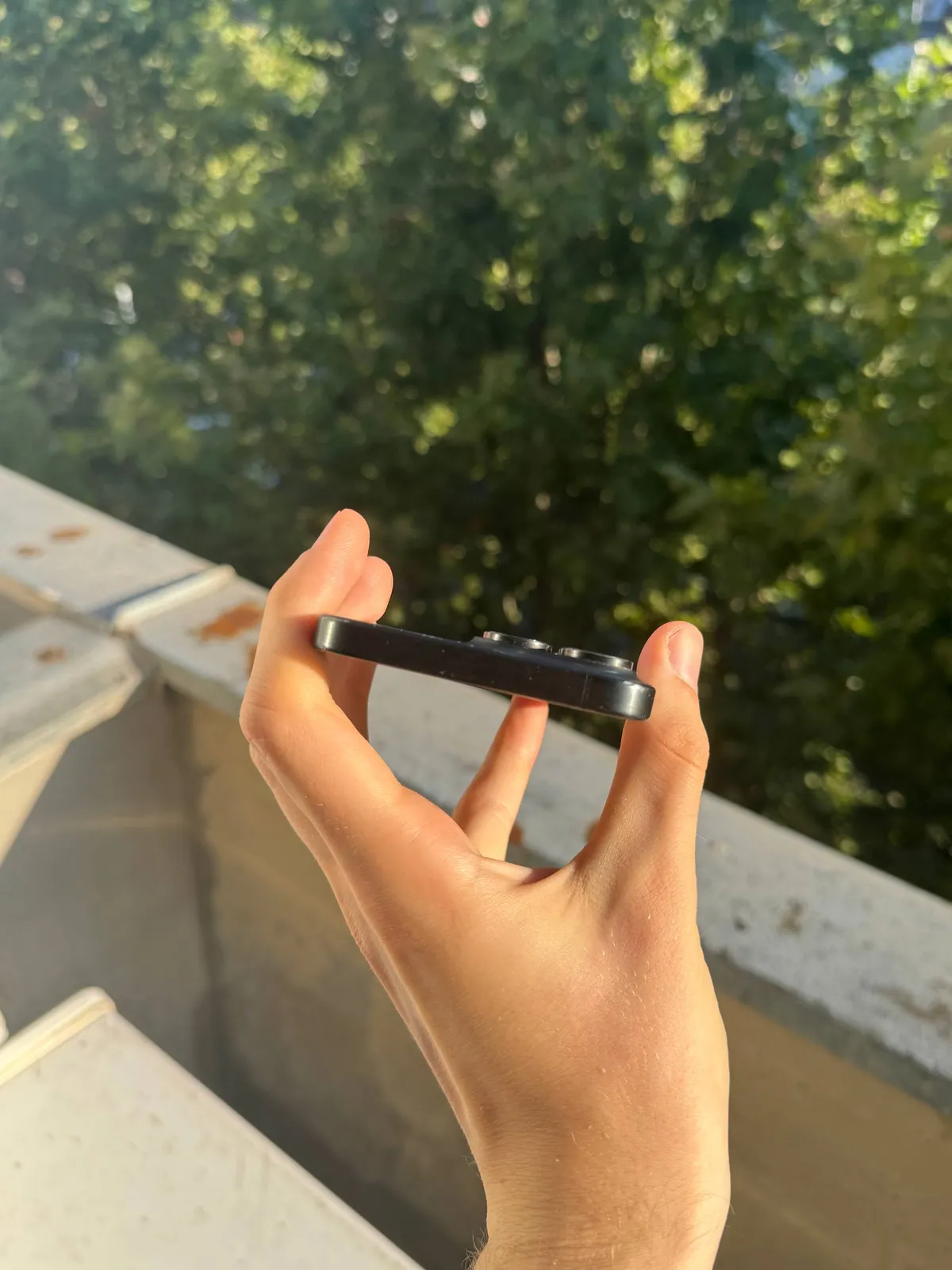iPhone 15 Pro Max 256 ГБ трещина заднего стекла 6