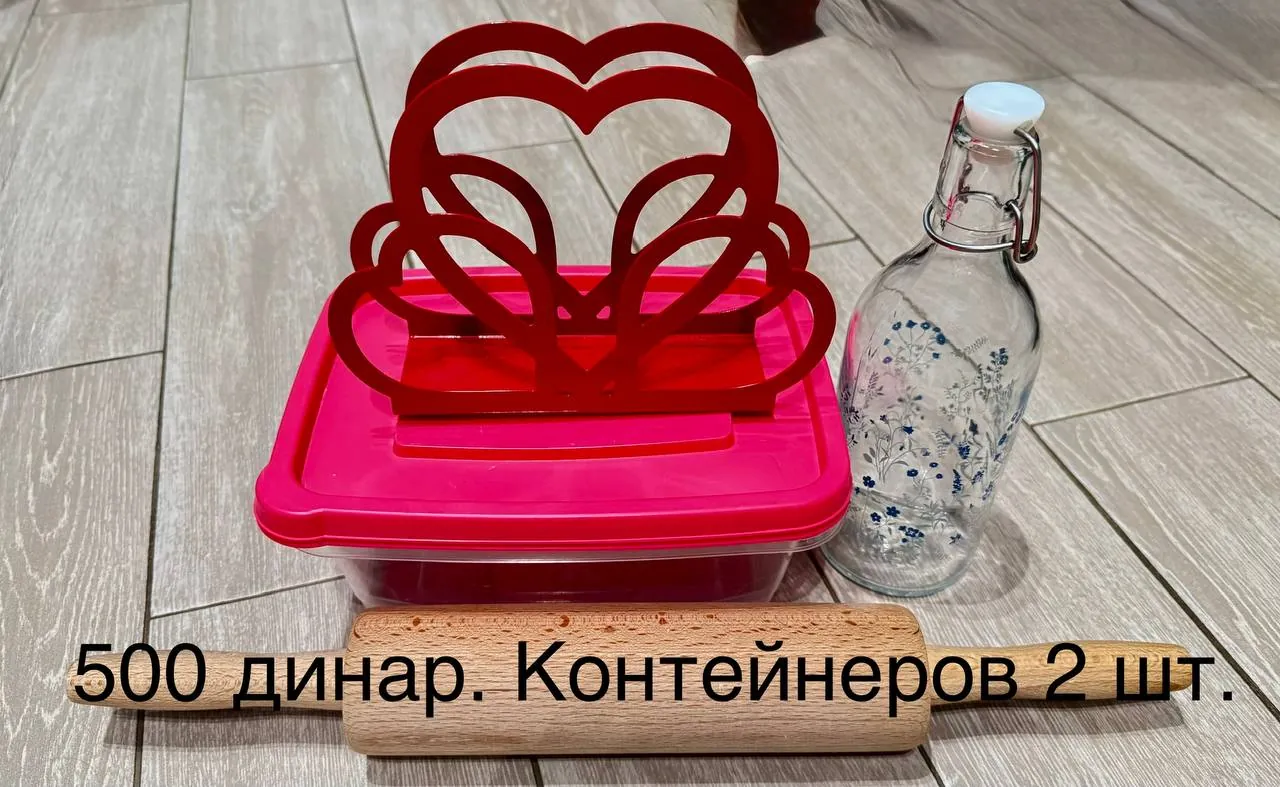 Вафельница работает исправно, в основном пользовалась формой для вафель. Белград, Врачар. 2