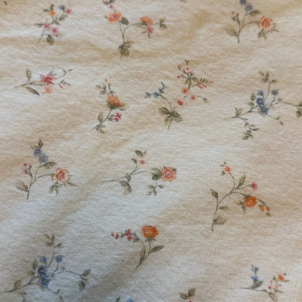 🔘Круглая скатерть **Zara Home** (180 см) — **4 500 RSD** (Новая стоит 7 590) 3