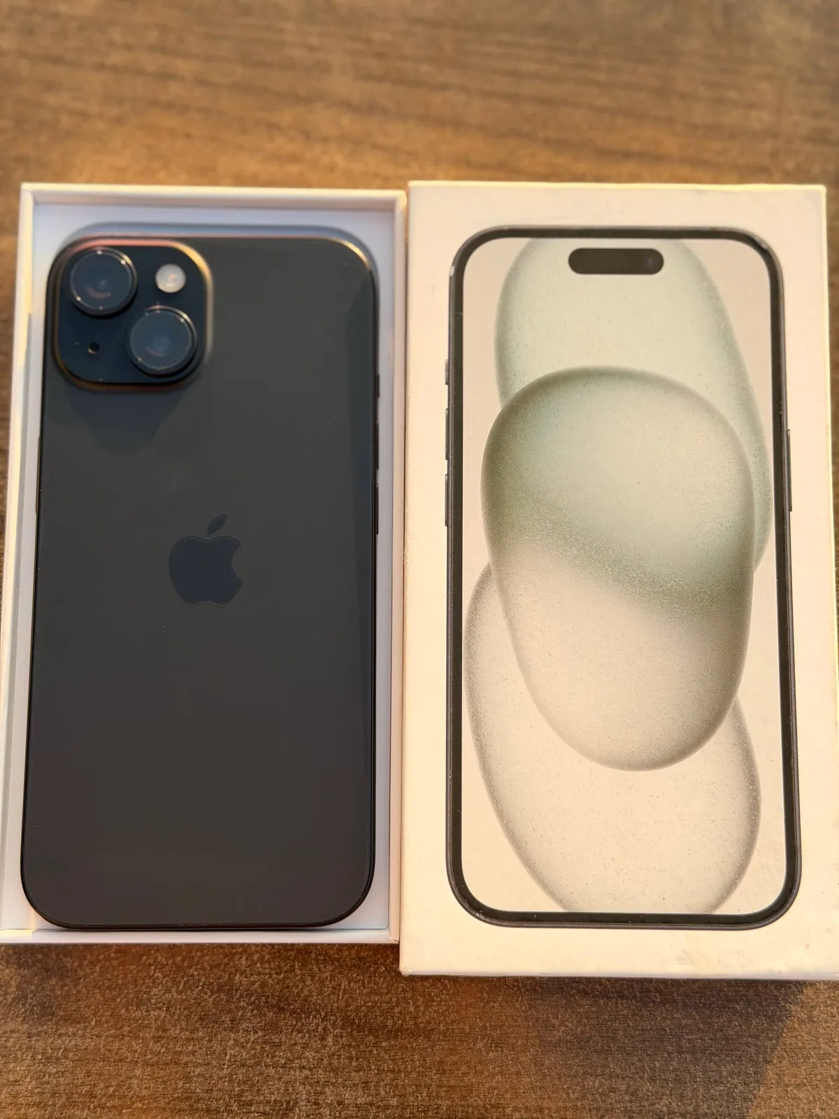 iPhone 15 128 ГБ идеальное состояние 3