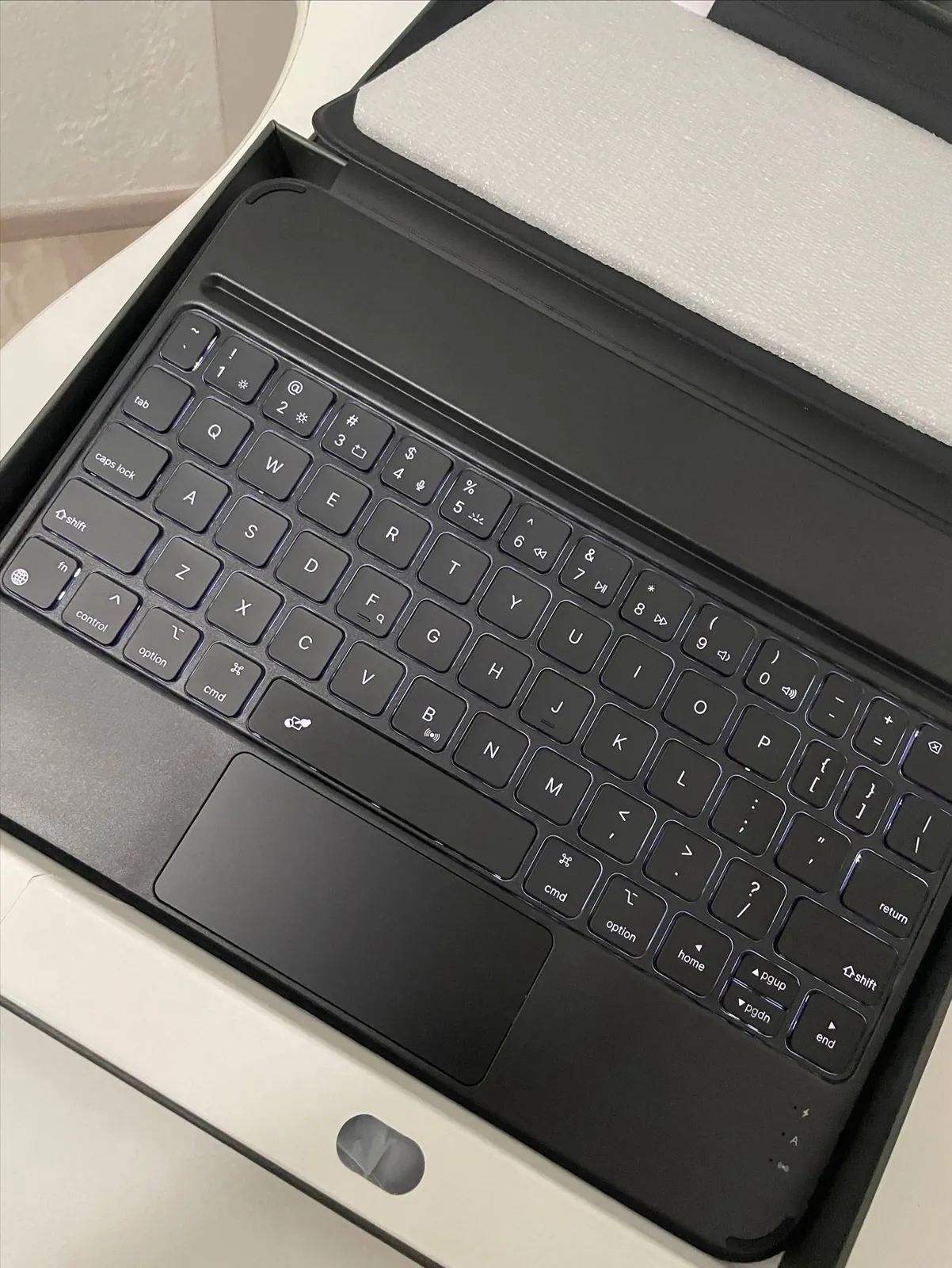 Чехол-клавиатура Dexnor для iPad Air Pro 11 3