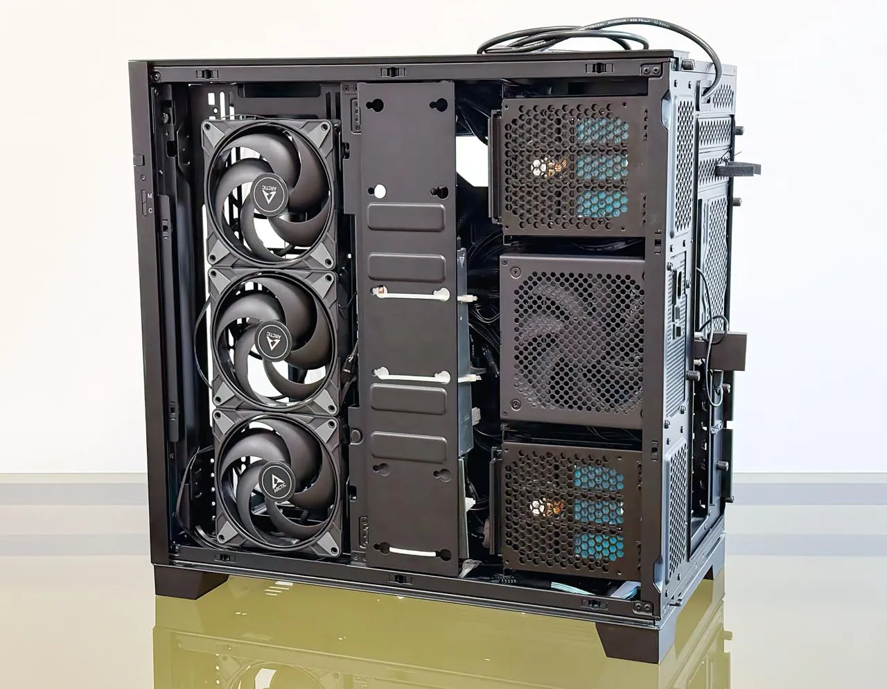 Сервер AMD Epyc 7551P 2x Tesla P40 224 ГБ RAM 3