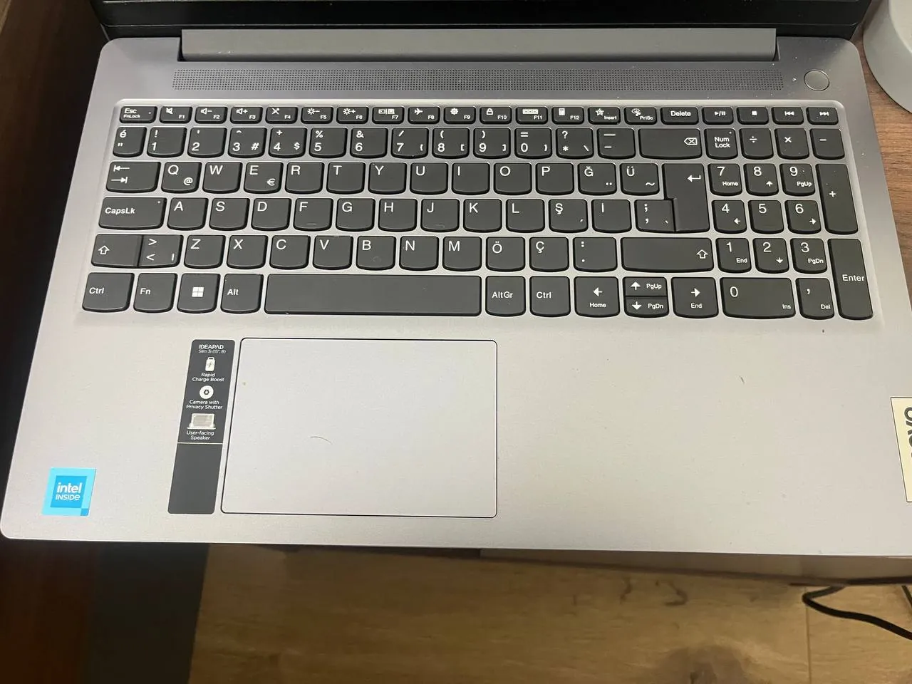Ноутбук Lenovo IdeaPad Slim 3 15IAN8 4