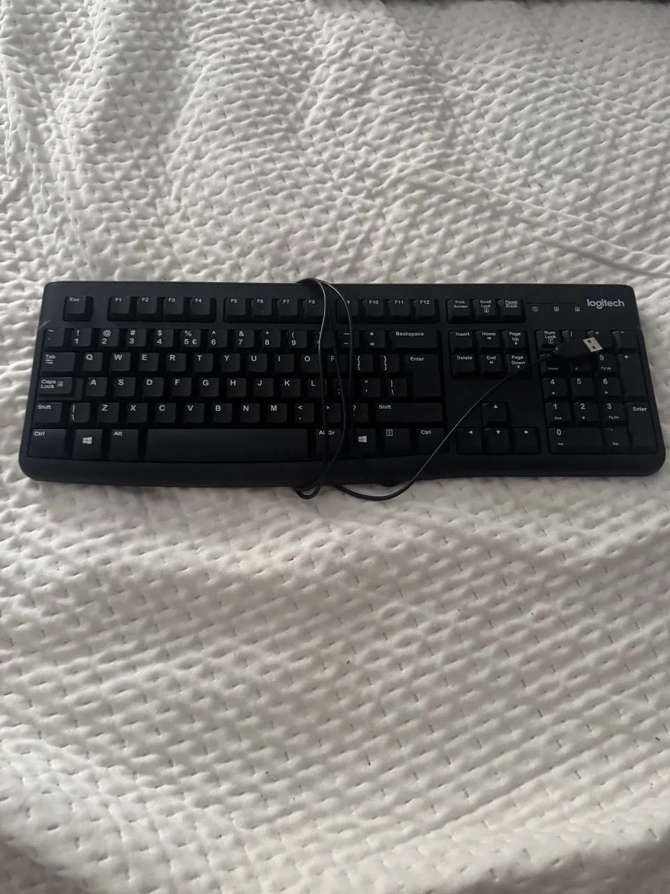 Клавиатуры Logitech — 3 штуки 2