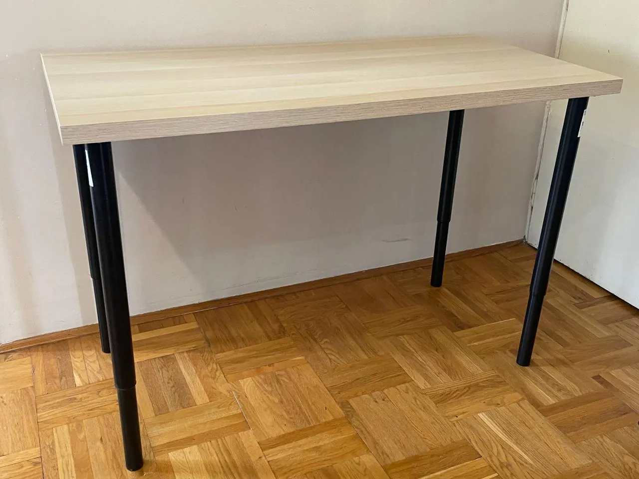 Стол IKEA Lagkapten 120×60 с регулируемыми ножками OLOV 3