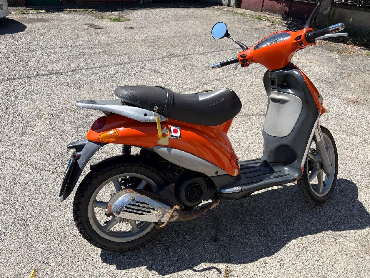 Скутер Piaggio Liberty 125cc 2000 год 2