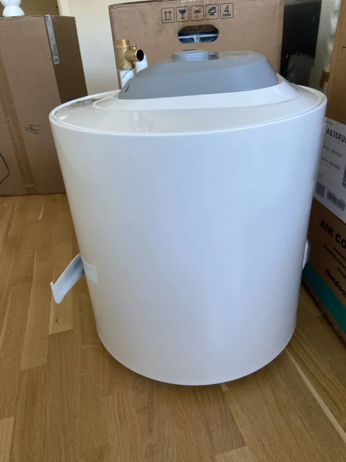 Бойлер Ariston PRO1 R 50 л новый 3