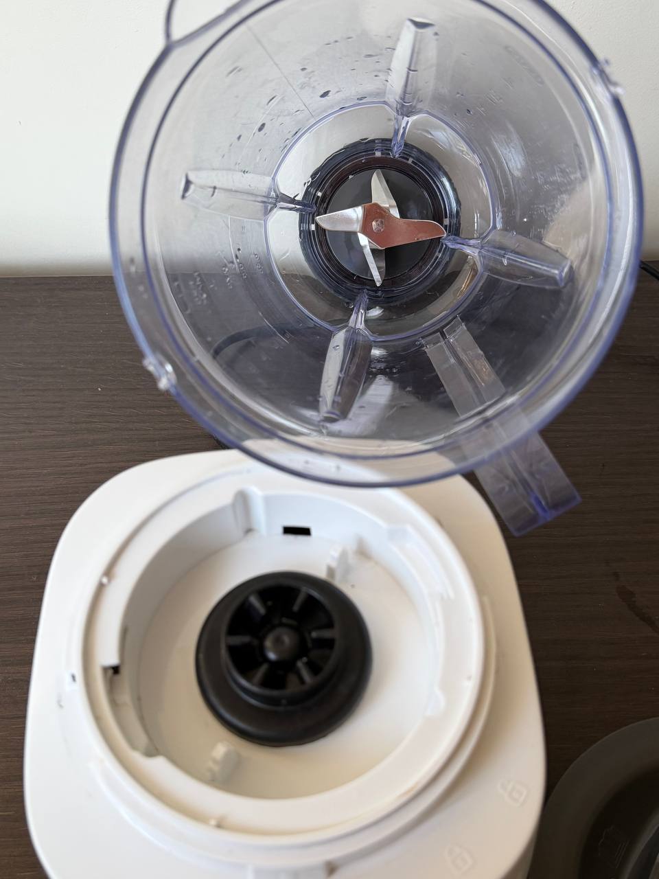 Блендер Tefal BLC2C0130 3