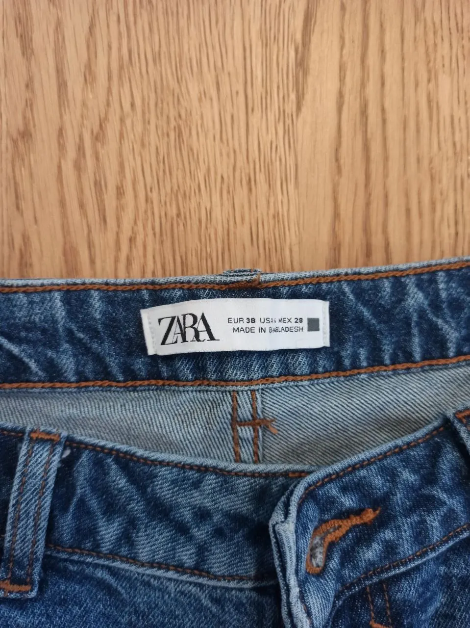 Джинсы Zara размер 38 как новые 2