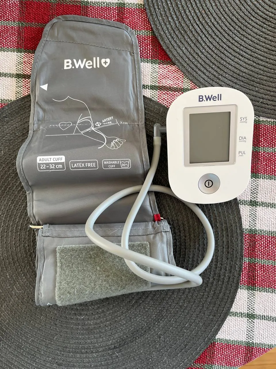 Тонометр BWell электронный 1