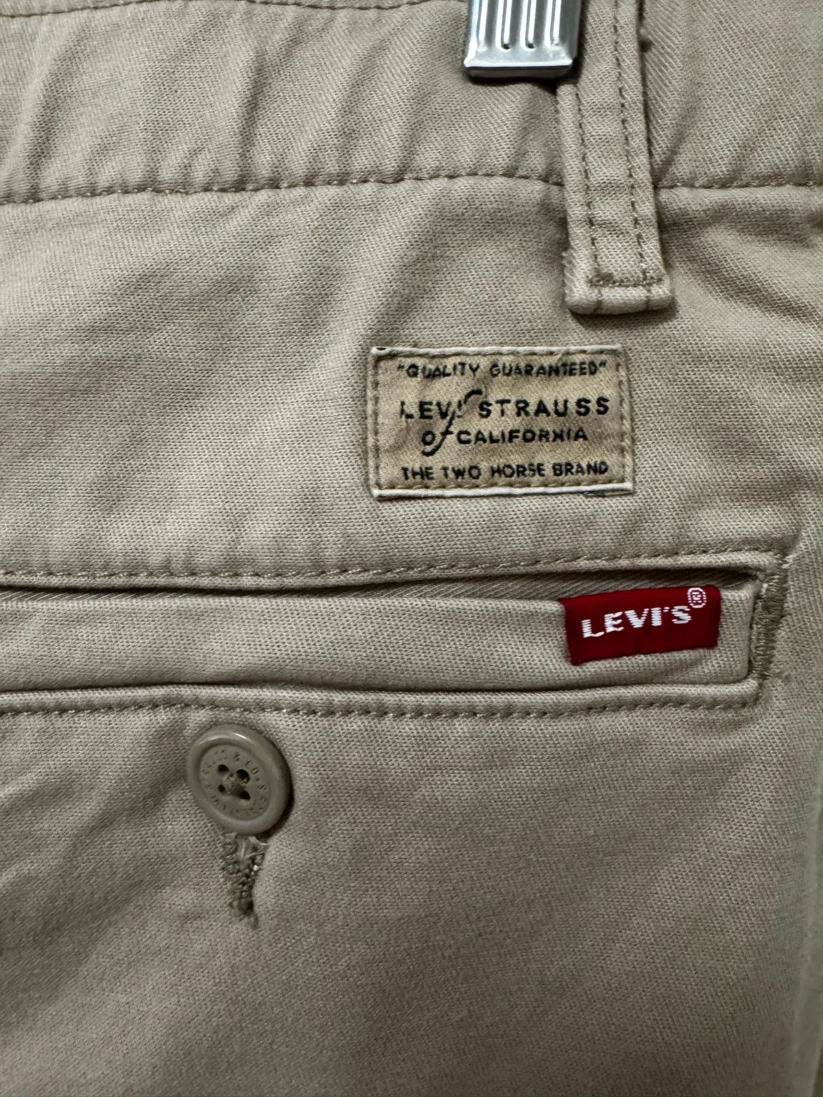 Мужские брюки Levis Chino Ez размер L 4