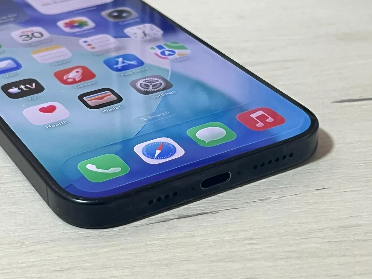 iPhone 16 Pro Max 256GB Белград 3