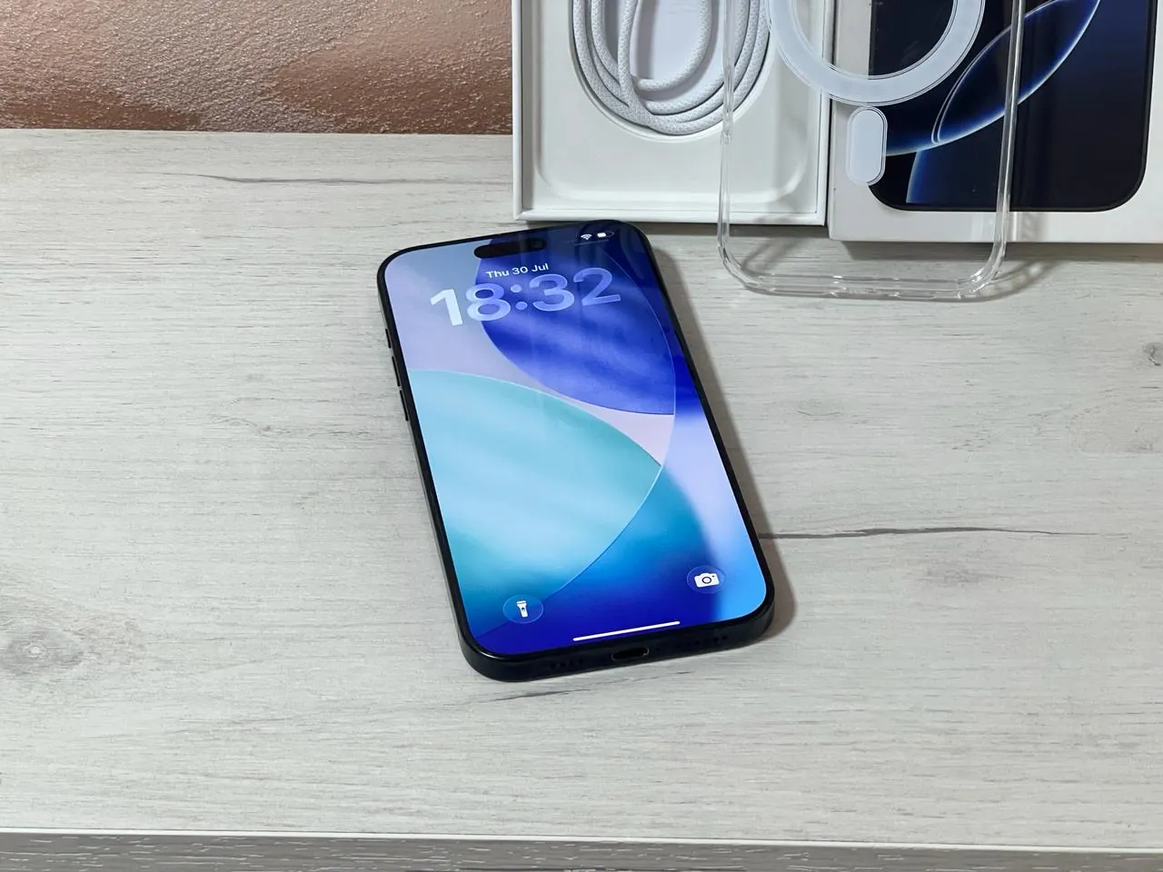 iPhone 16 Pro Max 256GB Белград 1