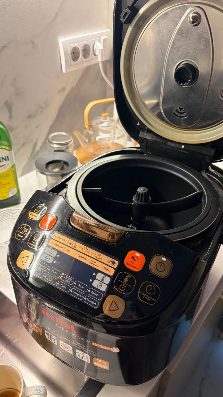 Мультиварка Tefal с перемешиванием 1
