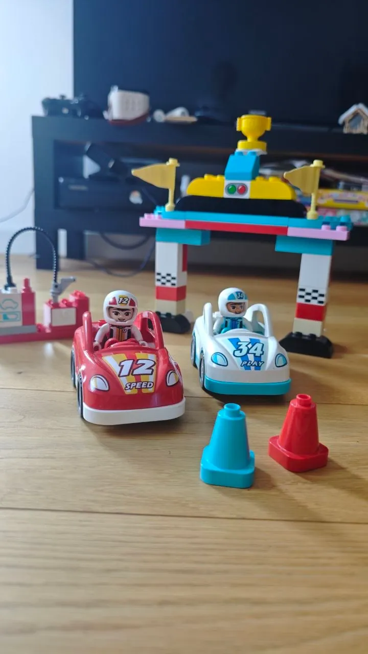 Lego Duplo набор Гонки 2