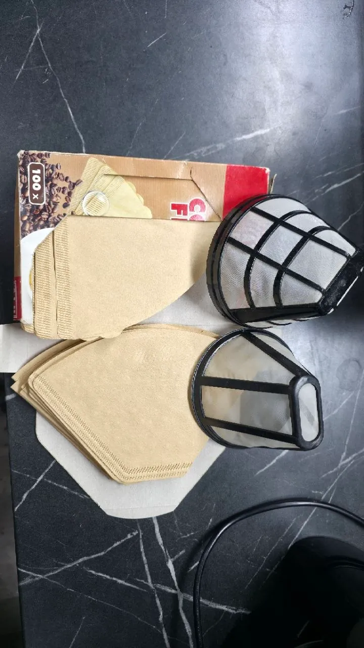 Кофеварка Tefal с фильтрами редко б/у 2