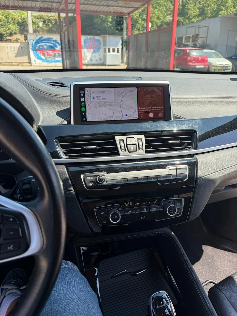 BMW X1 sDrive18d 2020 дизель автомат 9