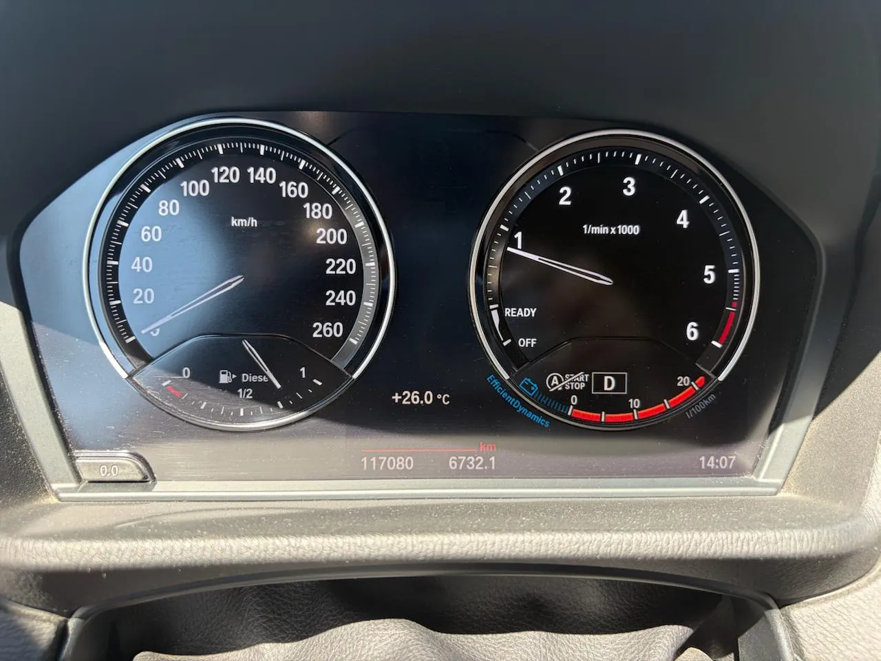 BMW X1 sDrive18d 2020 дизель автомат 10