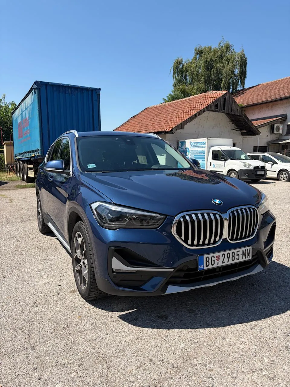 BMW X1 sDrive18d 2020 дизель автомат 5