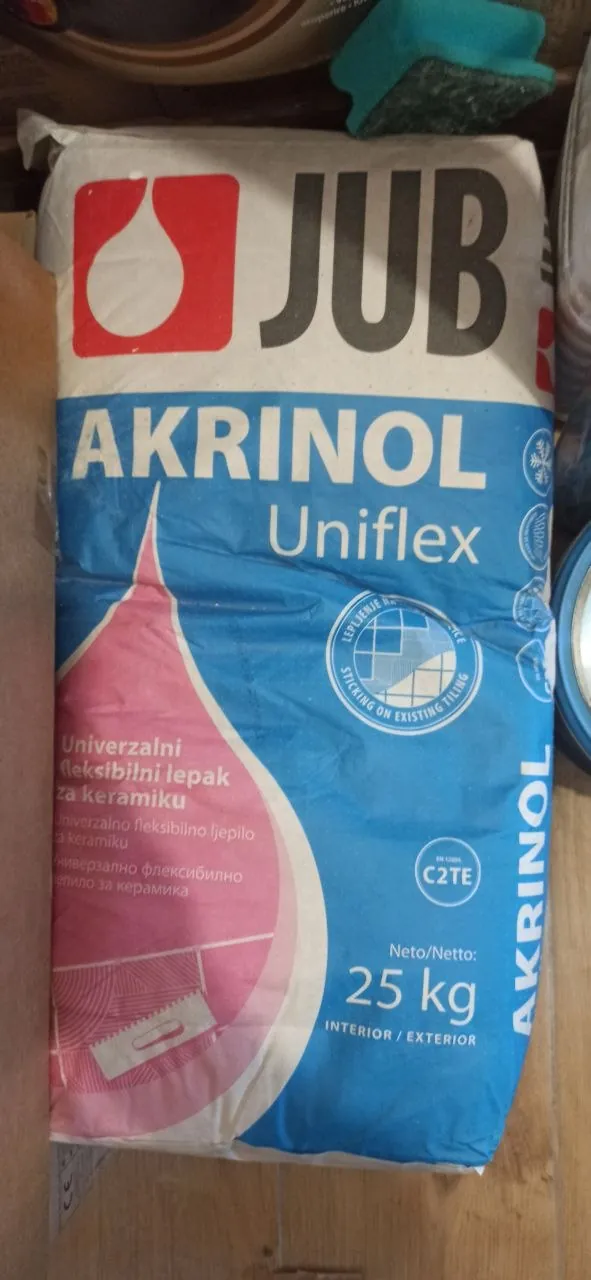 Плиточный клей Akrinol Uniflex 2 мешка 1