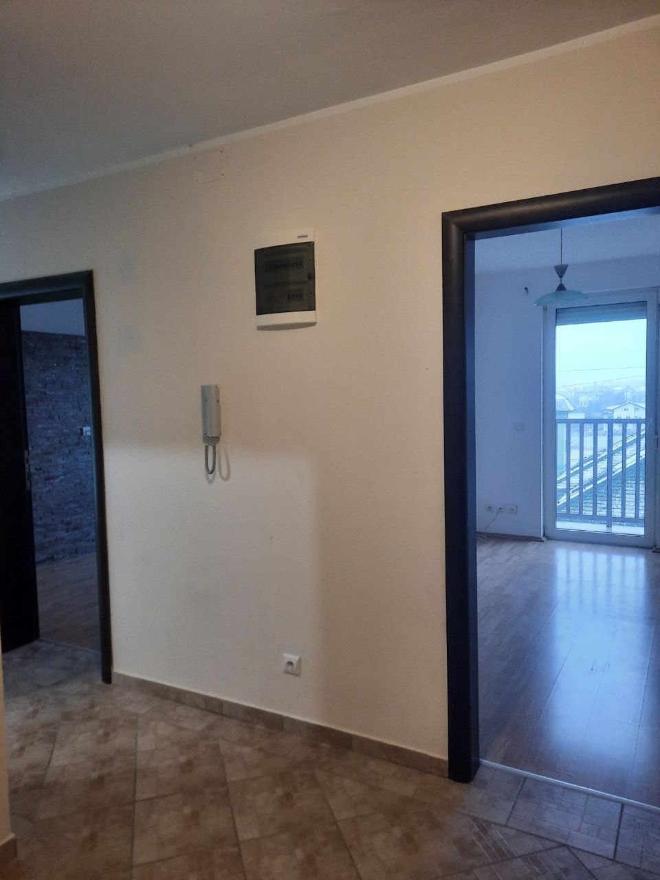 Продаётся квартира в Младеноваце 8