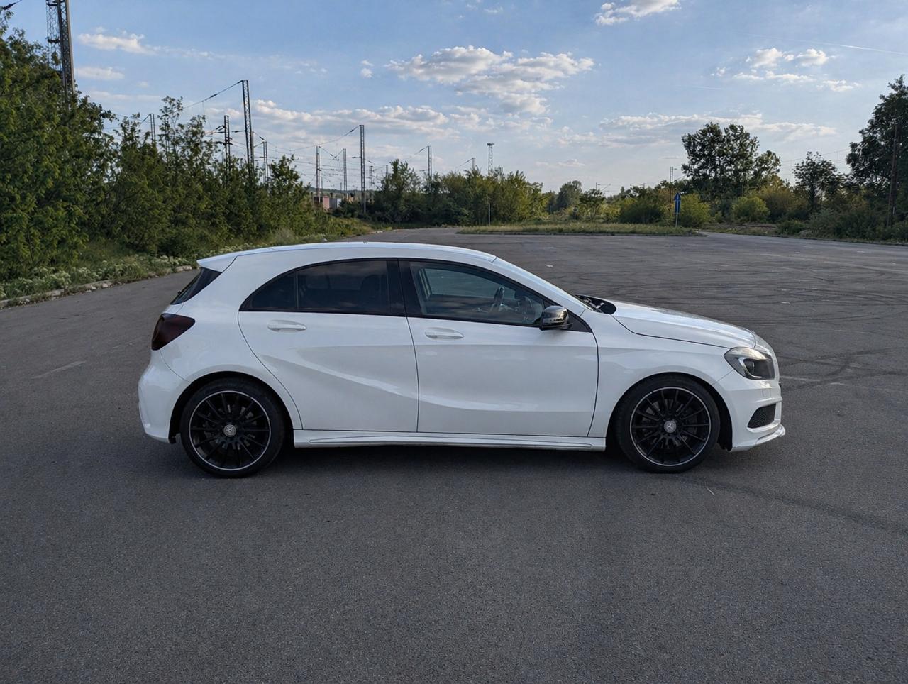 Продаю Mercedes A250 AMG Line 5