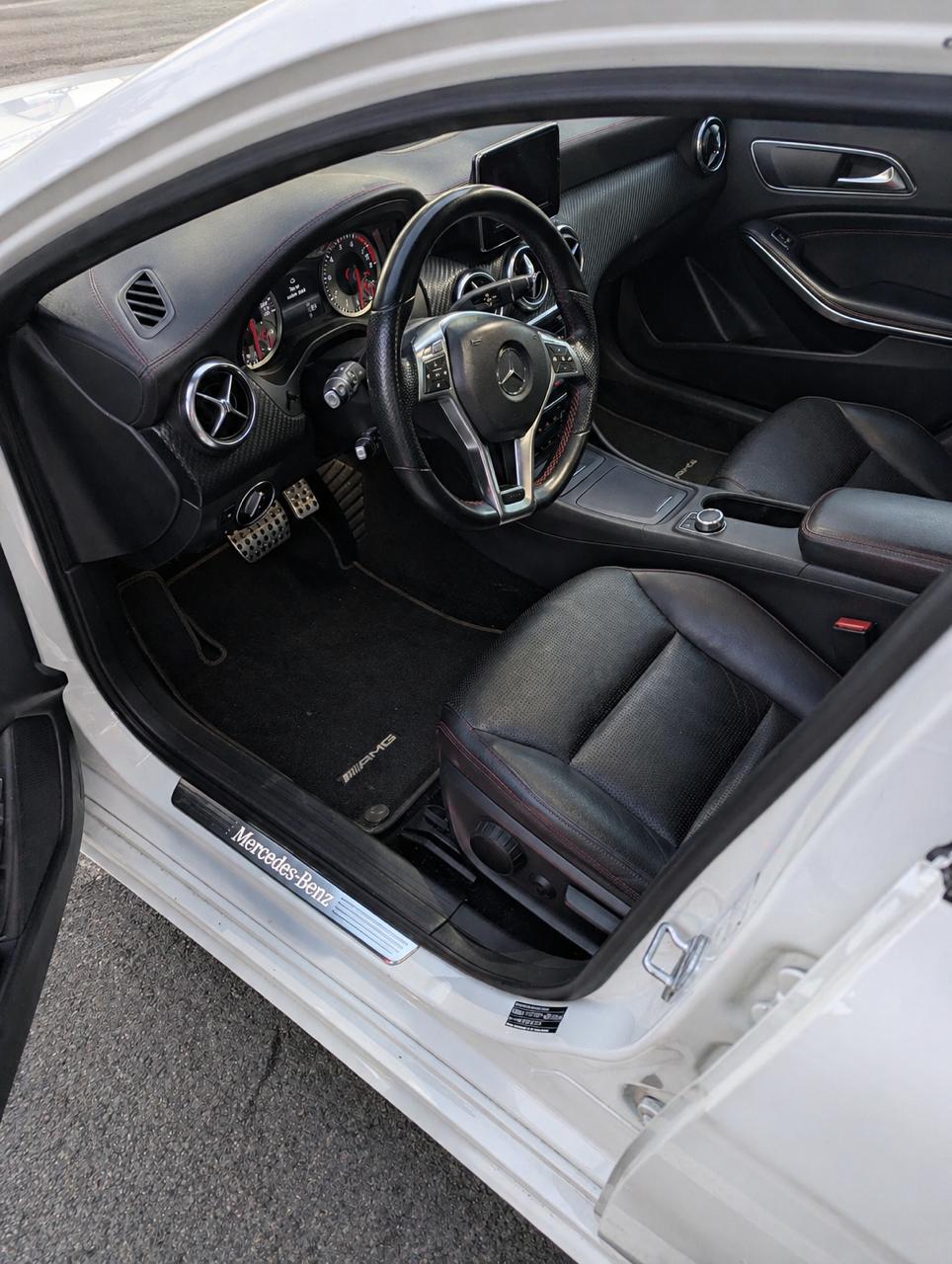 Продаю Mercedes A250 AMG Line 2