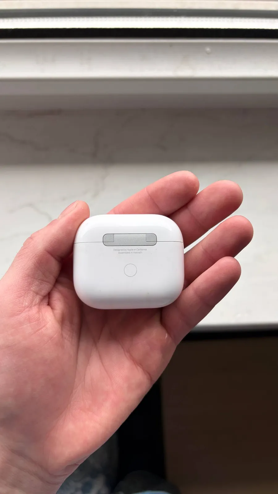 Продаю свои наушники Apple airpods 3 полностью в рабочем состоянии. в комплекте коробка, наушники... 6